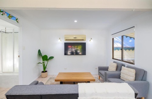 Eagle Heights House | The Cedar Cottage