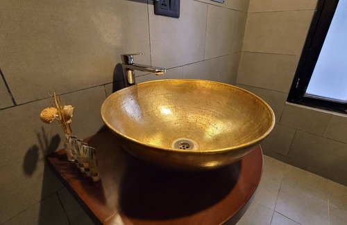 Thamel Hotel | The Central Courtyard Thamel - Kathmandu's Best Kept Secret