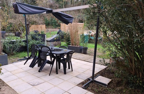 Chatuzange-le-Goubet Apartment | The Chapel of Hercules