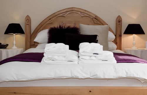 Low Eskcleth Hotel | The Charles Bathurst Inn