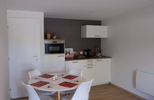 Plobsheim House | The charm of wood on the river side