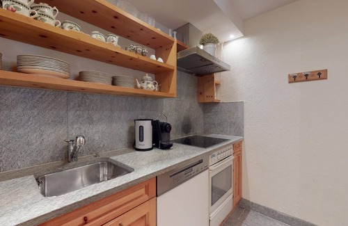 Sankt Moritz-Bad Apartment | The Chesa Surlej is well situated just next to the slope leading to the Signal f