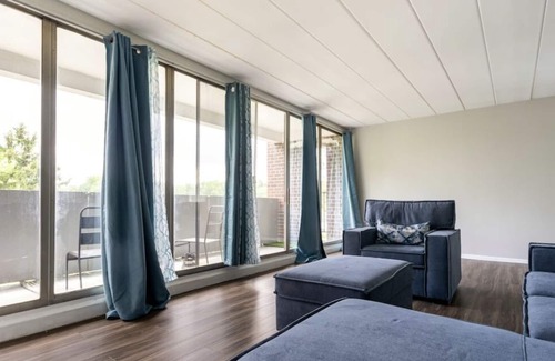 Cherry Hill Apartment | the chill mall space