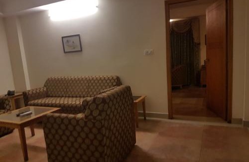 Maradu Hotel | The Classik Fort