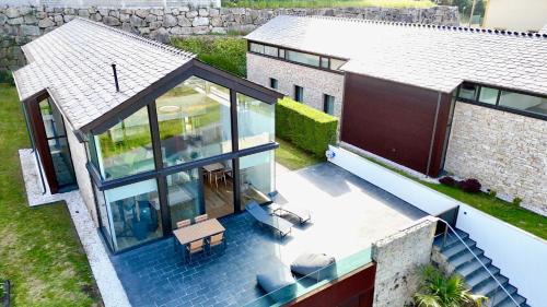 O Vicedo House | The Cliffs - OceanLight