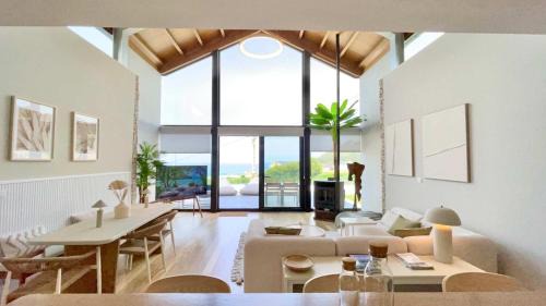O Vicedo House | The Cliffs - OceanLight