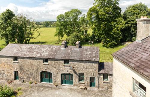 Kilconnell House | The Coach House at Ballinderry Park