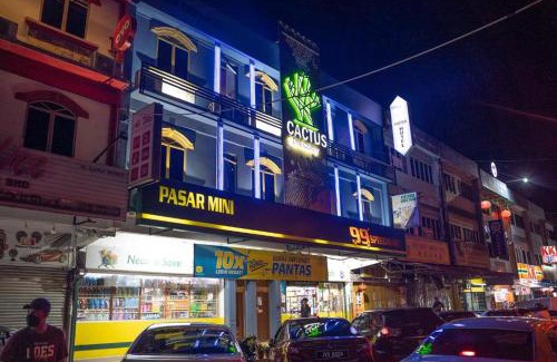 Taman Johor Jaya Hotel | The Colony by Cactus Hotel Johor Jaya