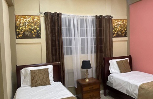 Basseterre House | The Colosseum