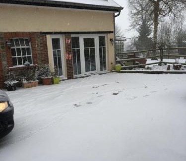 Montenau House | The Cottage and The Loft