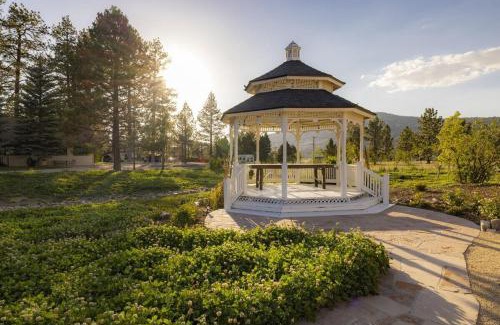 Big Bear House | The Cottage at Shay Meadows by Big Bear Vacations