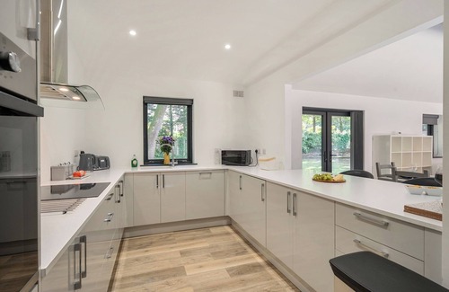Wimborne Cottage | THE COTTAGE, pet friendly, with a garden in Wimborne Minster