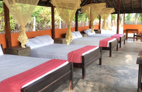 Valachchenai Hotel | The Cove Pasikuda