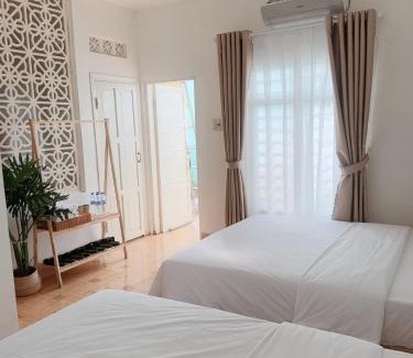 Tuy Hoa Hotel | The Cowly House