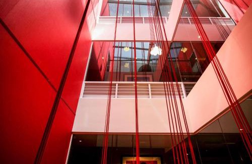 Prahran Hotel | The Cullen Melbourne - Art Series