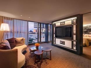 Pyrmont Hotel | The Darling at The Star