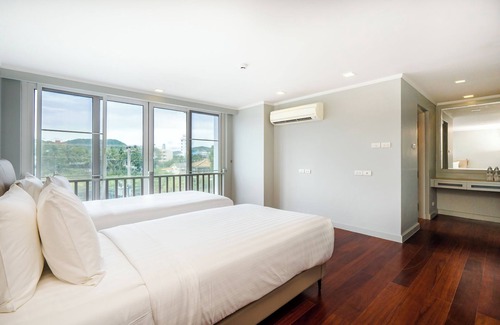 Hua Hin Hotel | The Delfini Hua Hin