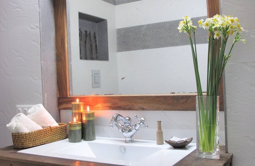 Chilkiya Range Hotel | The Den