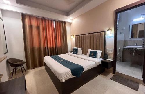 Katra Hotel | The Divine Oak