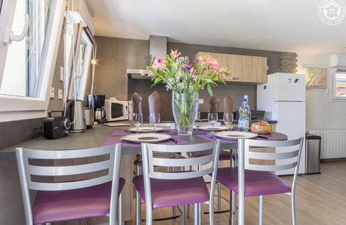 Viviers-du-Lac House | THE DREAM, BETWEEN LAKE AND MOUNTAIN