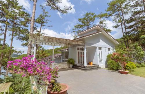 Da Lat Villa | The Dream Villa Best Lake View