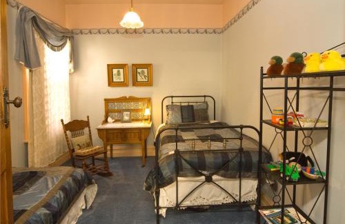 Burnie Bed & Breakfast | The Duck House