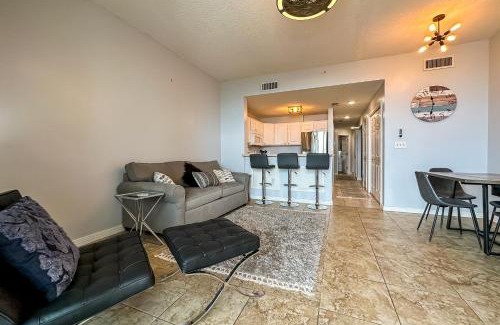 Fort Morgan Apartment | The Dunes 704