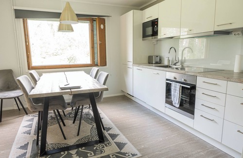 Ranua Villa | The elegant and cozy 3-bedroom Haistila Cottage near Ranua Zoo