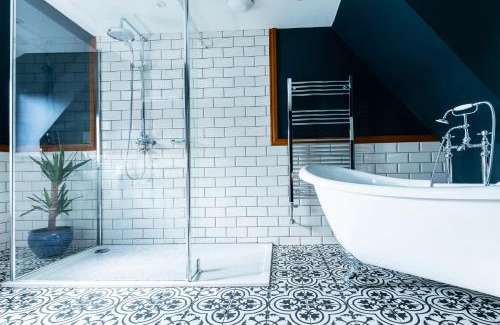 Abbots Ripton Bed & Breakfast | The Elm, Abbots Ripton