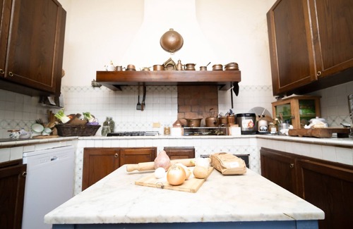 Sutri Apartment | The Exclusive Villa: GodArs Village Just For You