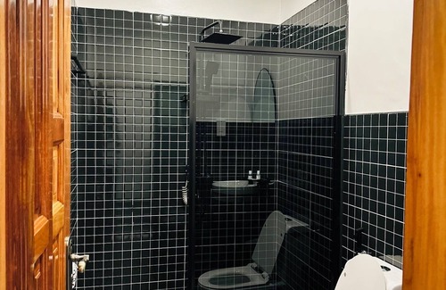 Central Kampala Bed & Breakfast | The Explorers Hub