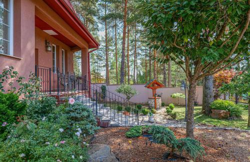 Samokov Villa | The Exquisite Residence