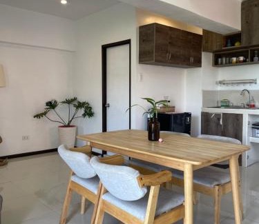 Mactan Export Processing Zone Apartment | The Family Suite at the Mactan Airport