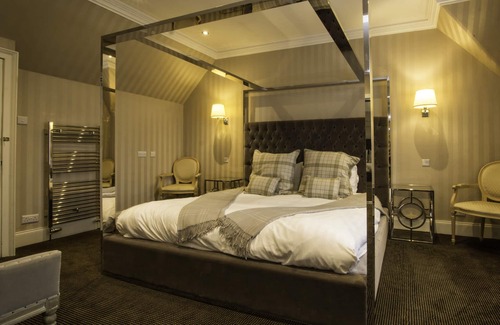 Fenwick Hotel | The Fenwick Hotel