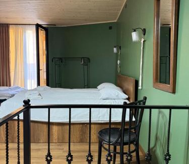 Borjomi Apartment | The Fireplace ROOM