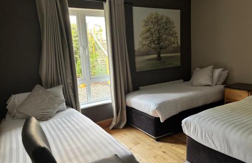Kilkenny House | The Folly Guest House - Sleeps 28
