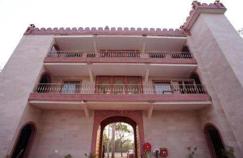 Amroha Hotel | THE FORT