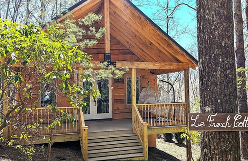 Brevard Cottage | The French Cottage for a Romantic Getaway