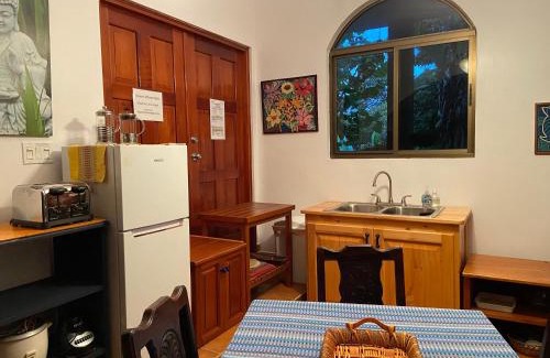 Jaramillo Apartment | The Garden Apartment at The Hacienda