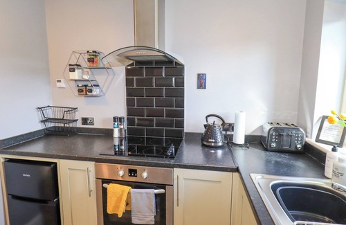 Low Newton Cottage | THE GARDEN SUITE AT FIDDLER HALL BARN, romantic in Newby Bridge