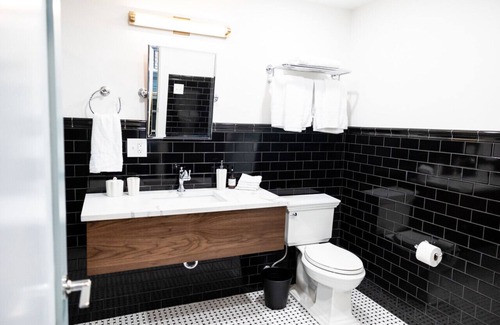 Old City Hotel | The Gas Lamp Hotel - Davy Suite