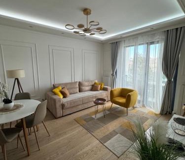 Sarajevska Apartment | The Gates 107