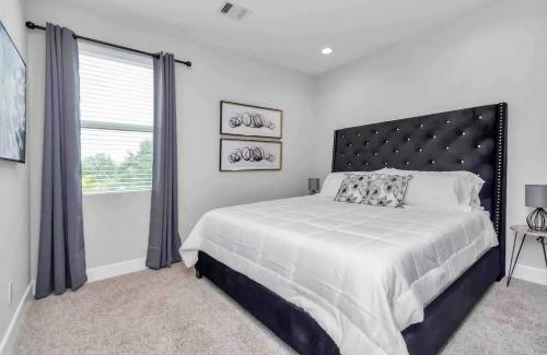 Lawndale/ Wayside Apartment | The Gatsby
