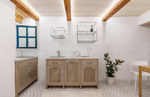 Senglea Apartment | The Glen Residences