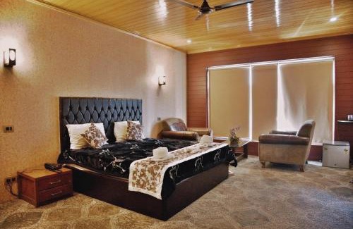 Rajbagh House | The GoodFind Residency