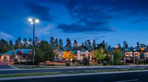 Tusayan Hotel | The Grand Hotel at the Grand Canyon