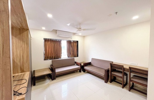 Dabhoi Hotel | THE GRAND KD HOTEL