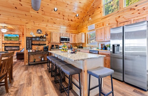 Sevierville Cabin | The Great Smoky Haven by Ghosal Luxury Lodging