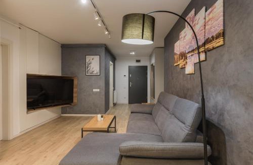 Old Town Apartment | The Grey Nest, FREE Private Parking