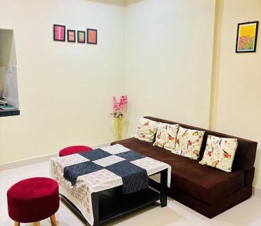 Sualkuchi Hotel | The Gulmohar Inn Six Mile